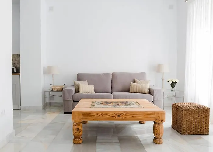Loft En Primera Linea Del Paseo Maritimo Апартаменты Малага